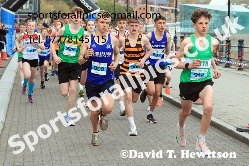 Junior 3k, 2026 Quayside 5k and Junior 3k, Newcastle/Gateshead. Photo: David T. Hewitson/Sports for All Pics